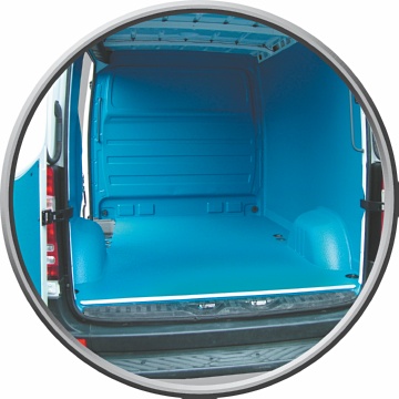 Speedliner  Medical Panel Van Interior (2)